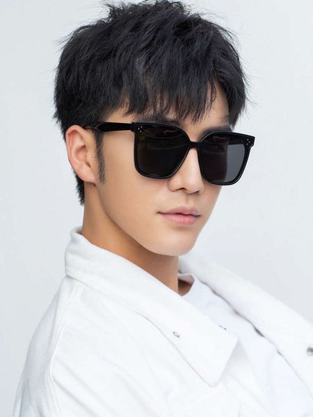 sunglasses, sunglasses, men's 2020 driver's new glasses, large face polarizer for driving, White;black
sunglasses, sunglasses, men's 2020 driver's new glasses, large face polarizer for driving, White;black