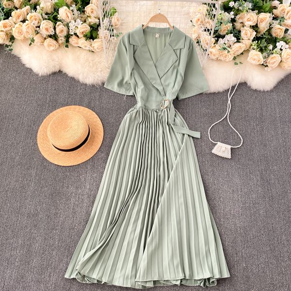 2021 new singiny elegant solid women's noched short line dressed romantic summer vacation dress long h4cf, Black;gray
2021 new singiny elegant solid women's noched short line dressed romantic summer vacation dress long h4cf, Black;gray