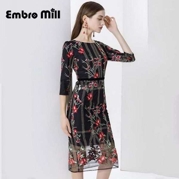 vintage style o-neck high waist women autumn new printed three quarter sleeve lady slim dress s-2xl1, Black;gray
vintage style o-neck high waist women autumn new printed three quarter sleeve lady slim dress s-2xl1, Black;gray