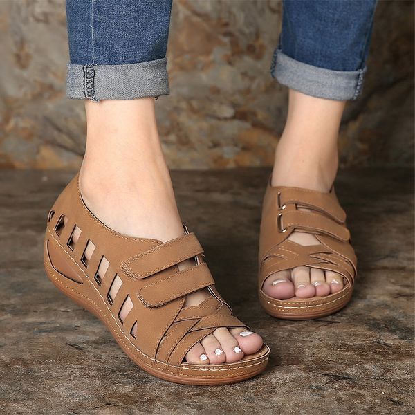 2021 new summer women pu hook loop sandals vintage ladies hollow out shoes woman casual rome footwear plus size i7qg, Black
2021 new summer women pu hook loop sandals vintage ladies hollow out shoes woman casual rome footwear plus size i7qg, Black