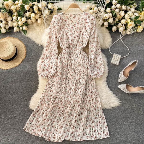 2021 new singiny feminine floral sweet neck puff ruffled dress bohemian autumn imprint the line dressed egf9, Black;gray
2021 new singiny feminine floral sweet neck puff ruffled dress bohemian autumn imprint the line dressed egf9, Black;gray