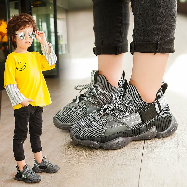 trainer sport girls 2020 boys sneakers mesh running tennis shoes kids casual shoe girl children, Black;red
trainer sport girls 2020 boys sneakers mesh running tennis shoes kids casual shoe girl children, Black;red