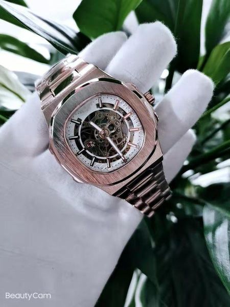 wristwatches fashion personalized business luxury high-end watch, Slivery;brown
wristwatches fashion personalized business luxury high-end watch, Slivery;brown