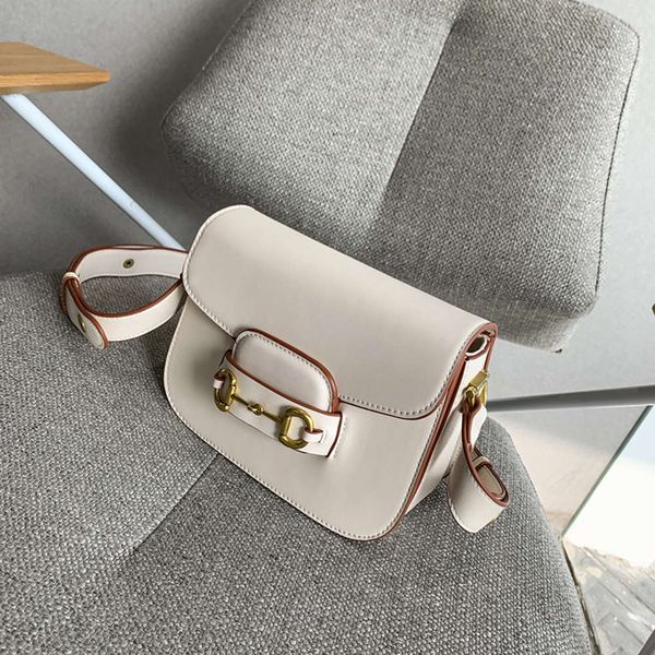 luxurys designers niche women's 2021 new leather fashion versatile small square single shoulder cross saddle bag
luxurys designers niche women's 2021 new leather fashion versatile small square single shoulder cross saddle bag