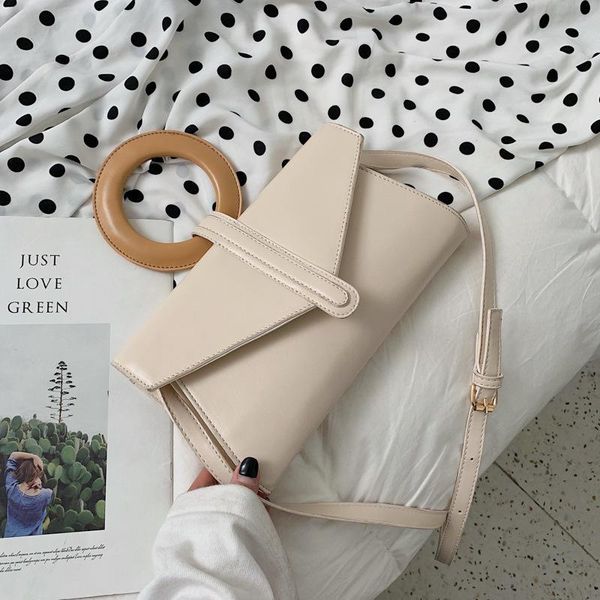 роскошные сумки женских сумок конструктора кожаная crossbody посланник сумка мода для женщин 2020 sac a main
роскошные сумки женских сумок конструктора кожаная crossbody посланник сумка мода для женщин 2020 sac a main