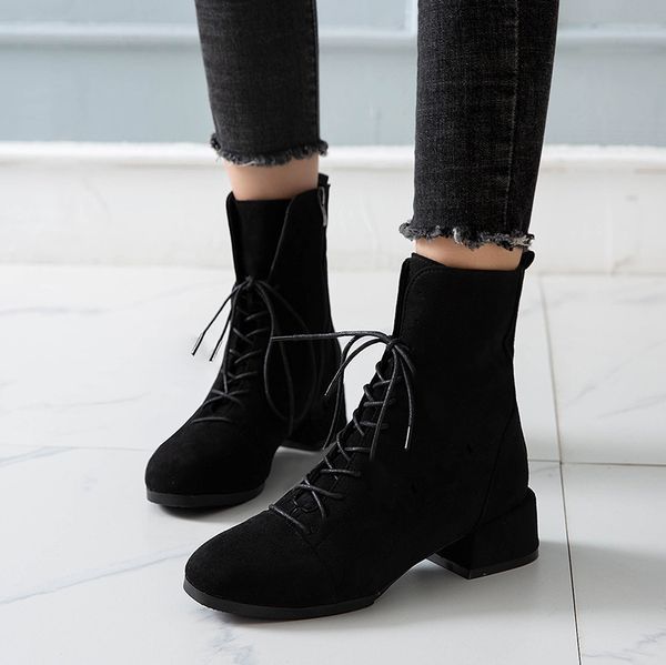 43 large sizeboots boots in chunky-heel round-toeshoes outer wear martin boots lady shoes -40, Black
43 large sizeboots boots in chunky-heel round-toeshoes outer wear martin boots lady shoes -40, Black