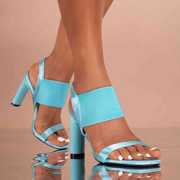 women sandals pumps summer fashion set of feet open toe high heels shoes female thin belt thick heels party females large size, Black
women sandals pumps summer fashion set of feet open toe high heels shoes female thin belt thick heels party females large size, Black