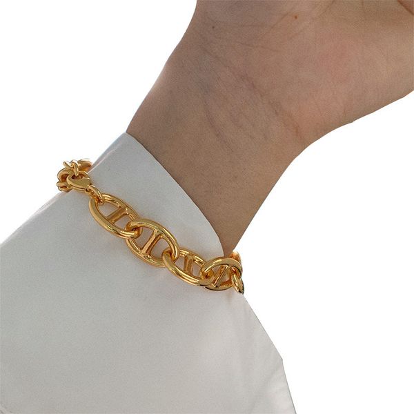 brass with 24k gold chunky pave statement bracelet women fine jewelry designer t show runway gown jewelry rare ins 1028, Black
brass with 24k gold chunky pave statement bracelet women fine jewelry designer t show runway gown jewelry rare ins 1028, Black