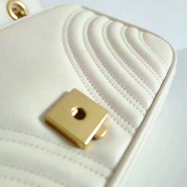 дизайнер luxury женских сумок european american style vintage ladies вскользь плеча crossbody сумка среднего теленок кожа high-end кожа
дизайнер luxury женских сумок european american style vintage ladies вскользь плеча crossbody сумка среднего теленок кожа high-end кожа