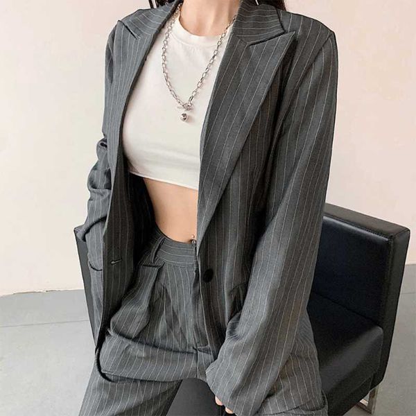 missme blazer long long sleeve jacket one button striped grey blazer women casual suit shawl collar vintage streetwear 2021, White;black
missme blazer long long sleeve jacket one button striped grey blazer women casual suit shawl collar vintage streetwear 2021, White;black
