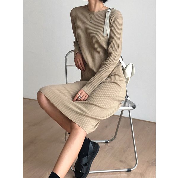 2021 new spring and autumn simple solid color dress in mesh medium length around base skinny neck at height of the knee dressed 7xio, Black;gray
2021 new spring and autumn simple solid color dress in mesh medium length around base skinny neck at height of the knee dressed 7xio, Black;gray