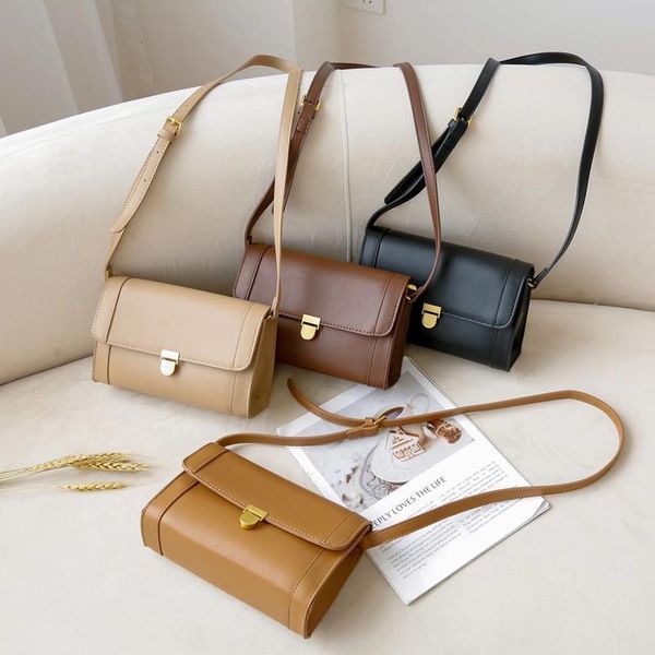 cross body 2021 women's bag cover flap high quliaty leather handbags korean small shoulder crossbody youth whole sale
cross body 2021 women's bag cover flap high quliaty leather handbags korean small shoulder crossbody youth whole sale