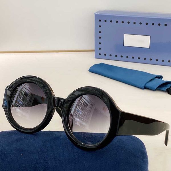 2021 womens round fashion sunglasses three-color crystal frame sunglasses 0084s uv400 protection temple with little bee design, White;black
2021 womens round fashion sunglasses three-color crystal frame sunglasses 0084s uv400 protection temple with little bee design, White;black