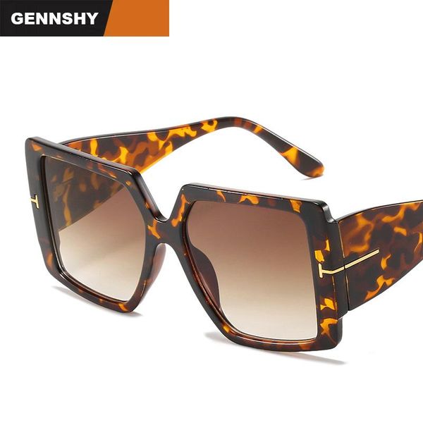 sunglasses 2021 europe and america women cool fashion big frame lady tortoise with t accessorise wide temples, White;black
sunglasses 2021 europe and america women cool fashion big frame lady tortoise with t accessorise wide temples, White;black
