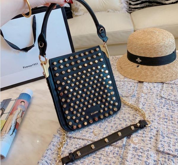 мода hadbags женские сумки плеча женщины sac высокого качества сумка заклепка коровьей высокого качества top rank тонкий размер ретро специа
мода hadbags женские сумки плеча женщины sac высокого качества сумка заклепка коровьей высокого качества top rank тонкий размер ретро специа