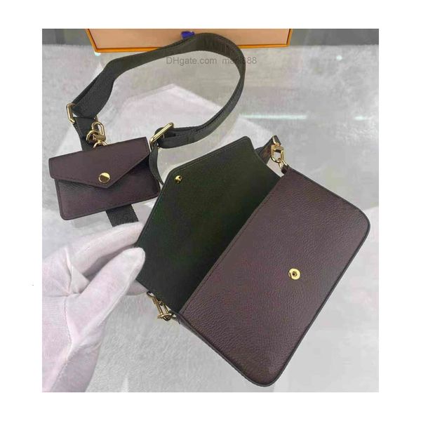 2022 fashion bag luxurys designers bags womenbags crossbodybag wallet handbags delivery,d001
2022 fashion bag luxurys designers bags womenbags crossbodybag wallet handbags delivery,d001
