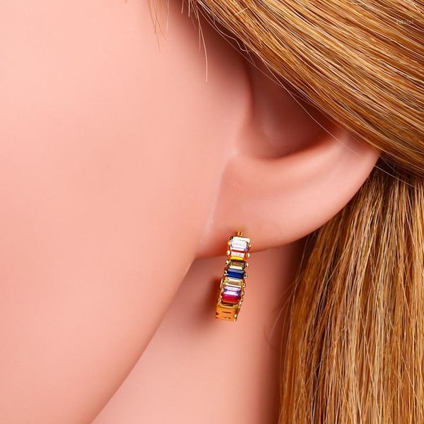 huggie cz copper hoop earrings for woman rainbow color micro cubic zirconia padded circle woman wedding hoop earrrings1, Golden;silver
huggie cz copper hoop earrings for woman rainbow color micro cubic zirconia padded circle woman wedding hoop earrrings1, Golden;silver