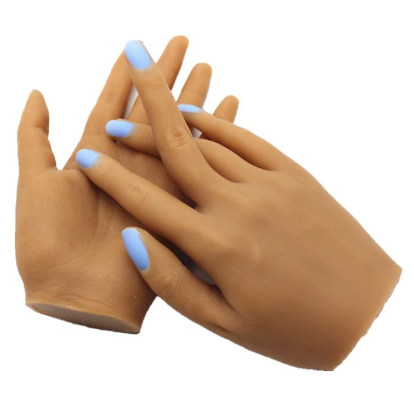 2021 new female lifesize silicone practice hand mannequin with flexible fingers adjustment for nails display
2021 new female lifesize silicone practice hand mannequin with flexible fingers adjustment for nails display