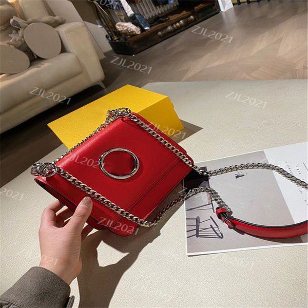 cross body luxurys designers chain bags small and square women women luxurys designers bags 2020 style messenger
cross body luxurys designers chain bags small and square women women luxurys designers bags 2020 style messenger