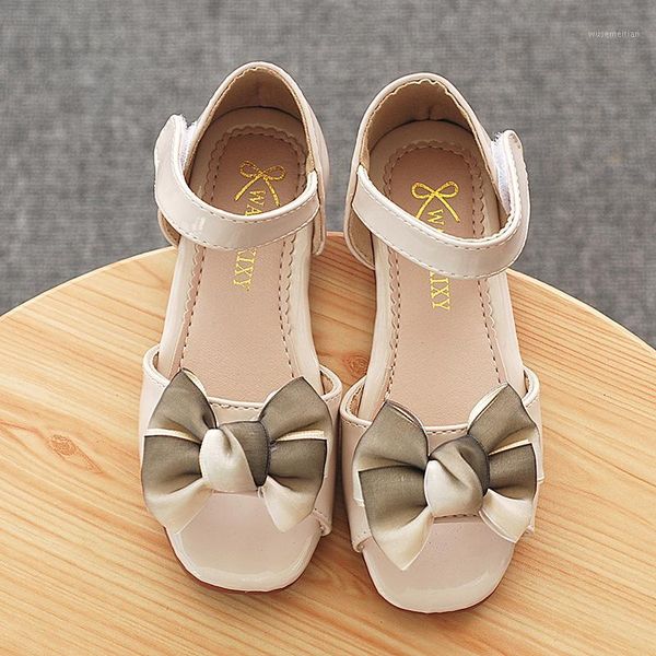 sandals princess shoes children girl summer bow decoration fashion sweet soft bottom crystal1, Black;red
sandals princess shoes children girl summer bow decoration fashion sweet soft bottom crystal1, Black;red