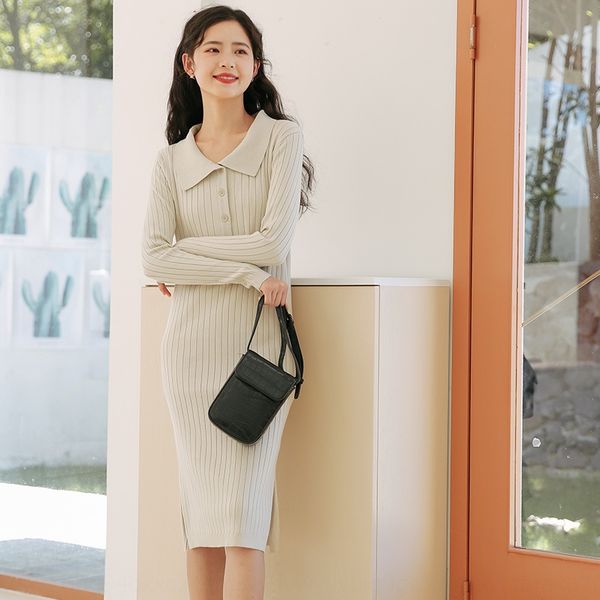2020 autumn korean version of simple french temperament minority polo lapel side slit knee length national dress wool dress fmybx, White;black
2020 autumn korean version of simple french temperament minority polo lapel side slit knee length national dress wool dress fmybx, White;black