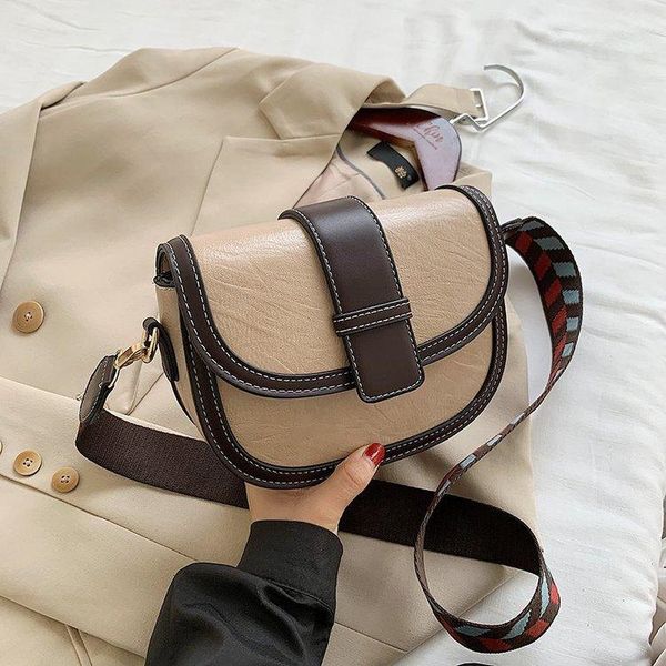 frauen platz sling tasche mode kontrast farbe schulter tasche messenger telefon geldbörse mode metall kreis dekoration
frauen platz sling tasche mode kontrast farbe schulter tasche messenger telefon geldbörse mode metall kreis dekoration