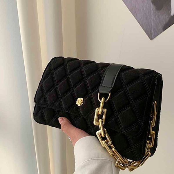 suede simple ladies messenger bags luxury diamond lady shoulder bag handbags fashion casual belt metal chain crossbody designer small square
suede simple ladies messenger bags luxury diamond lady shoulder bag handbags fashion casual belt metal chain crossbody designer small square