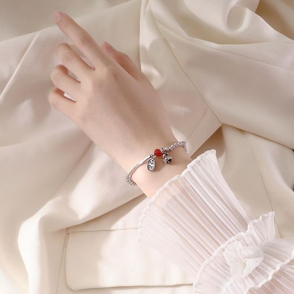 beaded, strands lucky cat round bead sweet elastic rope silver color bracelet for women girls adjustable trendy dainty jewelry gifts sl2355, Black
beaded, strands lucky cat round bead sweet elastic rope silver color bracelet for women girls adjustable trendy dainty jewelry gifts sl2355, Black