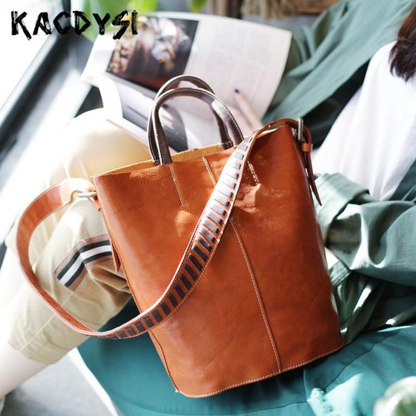 designer vintage trend women handbag real leather girls casual tote modern stylish literary vertical shoulder bag body bags hot
designer vintage trend women handbag real leather girls casual tote modern stylish literary vertical shoulder bag body bags hot