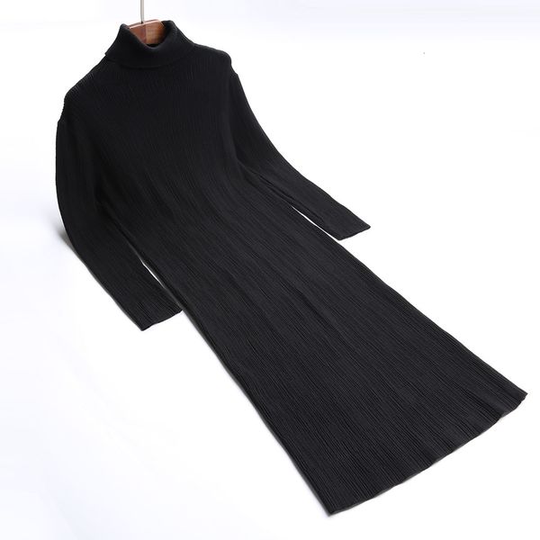 2021 new turtlenck short sweater women autunm winter basic slim thick knit female mini bottoming dress dxdz, Black;gray
2021 new turtlenck short sweater women autunm winter basic slim thick knit female mini bottoming dress dxdz, Black;gray