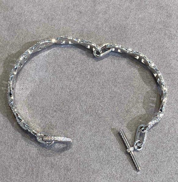 luxury quality punk bracelet with hollow design and sparkly diamond for women wedding jewelry gift in18k rose gold plated platinum shi, Golden;silver
luxury quality punk bracelet with hollow design and sparkly diamond for women wedding jewelry gift in18k rose gold plated platinum shi, Golden;silver
