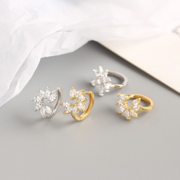 februaryfrost brand designer 100% 925 sterling silver small zircons flowers stud earrings for women fashion designer women flowers earrings, Golden;silver
februaryfrost brand designer 100% 925 sterling silver small zircons flowers stud earrings for women fashion designer women flowers earrings, Golden;silver