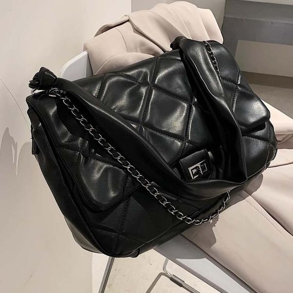 high-end handbags 2020 new high-quality pu leather ladies rhombic chain bag large-capacity one-shoulder messenger big bag trend
high-end handbags 2020 new high-quality pu leather ladies rhombic chain bag large-capacity one-shoulder messenger big bag trend