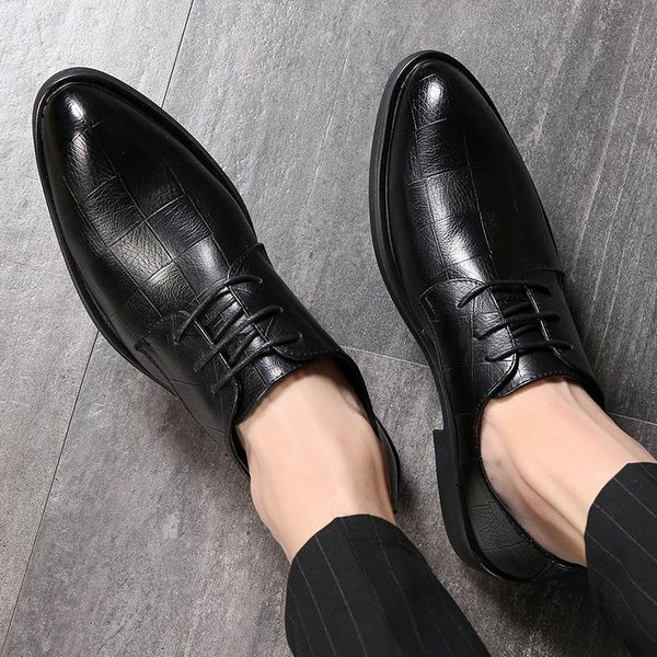 2020 men dress shoes men leather shoes business formal oxfords pointed toe flats big size suit elegant wedding lace up shoe, Black
2020 men dress shoes men leather shoes business formal oxfords pointed toe flats big size suit elegant wedding lace up shoe, Black