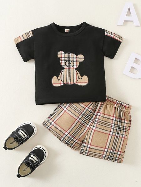 baby bear embroidery contrast plaid side seam tee & shorts she, White
baby bear embroidery contrast plaid side seam tee & shorts she, White