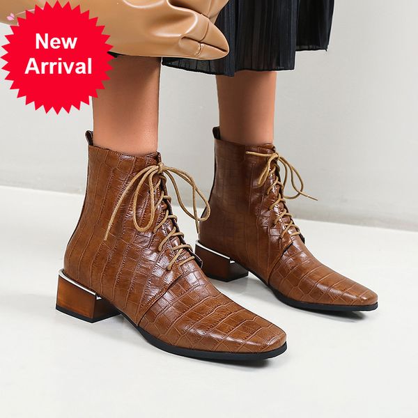 2021 the new casual style comfortable toe square ankle fashion black tie-up medium lace with thick motorcycle boots women's shoes yakd
2021 the new casual style comfortable toe square ankle fashion black tie-up medium lace with thick motorcycle boots women's shoes yakd