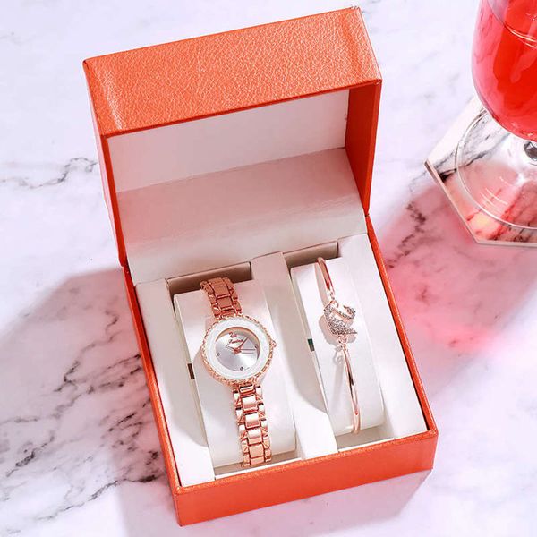 swan leisure waterproof fasina bracelet 2020 women's watch two sets of net red with simple watch, Slivery;brown
swan leisure waterproof fasina bracelet 2020 women's watch two sets of net red with simple watch, Slivery;brown