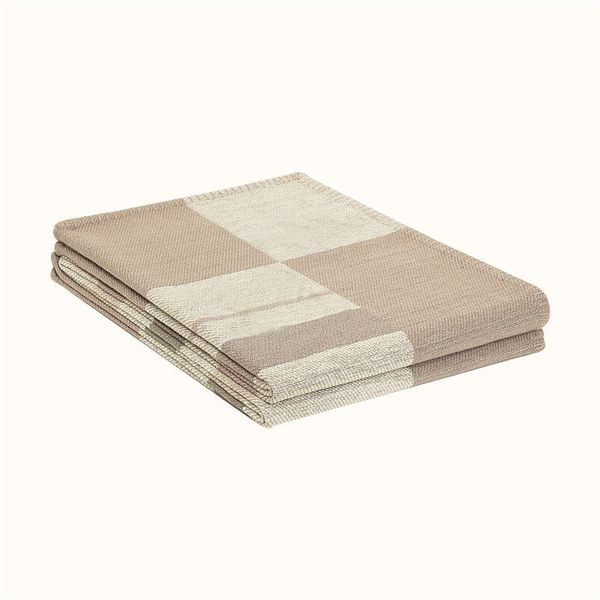 soft woolen blankets shawl carpet full letter print men women scarf home travel nap cashmere blanket rugs
soft woolen blankets shawl carpet full letter print men women scarf home travel nap cashmere blanket rugs