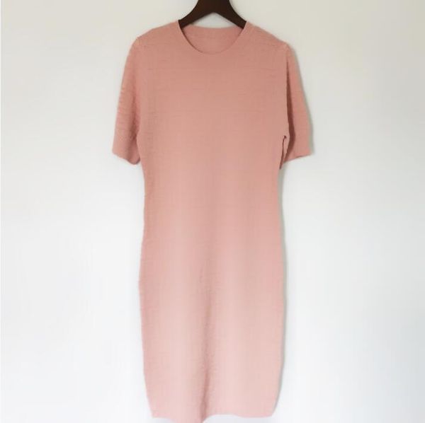 new high end women girls jacquard knit shirt dress all over letter crew neck short sleeve stretch midi bodycon skirt fashion design dresses, Black
new high end women girls jacquard knit shirt dress all over letter crew neck short sleeve stretch midi bodycon skirt fashion design dresses, Black