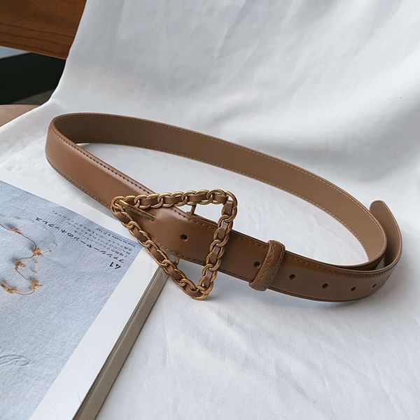 triangle chain, needle buckle, pressing line, belt, women's decorative jeans with skirt, versatile leather belt, Black;brown
triangle chain, needle buckle, pressing line, belt, women's decorative jeans with skirt, versatile leather belt, Black;brown
