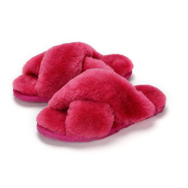 quality 100% natural sheepskin fur slippers fashion female winter slippers women warm indoor soft wool lady home shoes, Black
quality 100% natural sheepskin fur slippers fashion female winter slippers women warm indoor soft wool lady home shoes, Black