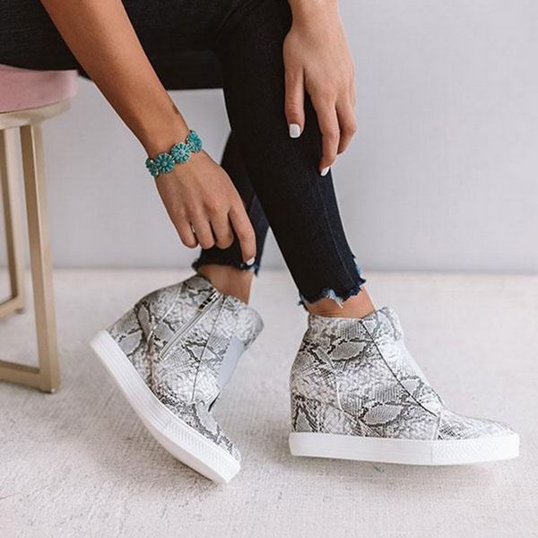 monerffi winter platform boots women boots super warm winter casual shoes women cowboy ankle boots for women 11 colors y200109, Black
monerffi winter platform boots women boots super warm winter casual shoes women cowboy ankle boots for women 11 colors y200109, Black