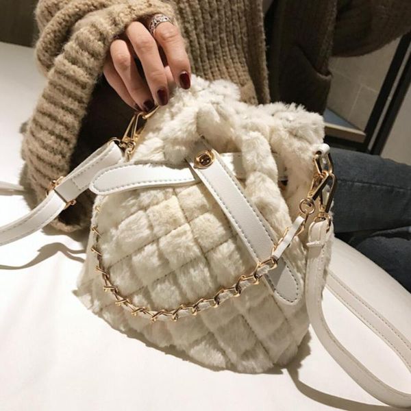 lattice chain tote bucket bag 2020 fashion new soft plush women's designer handbag travel shoulder messenger bag