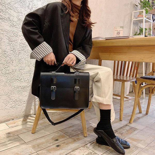 shoulder bags fuxida luxury women crossbody bag female 2021 korean fashion ladies trend big buckle messenger handbag
shoulder bags fuxida luxury women crossbody bag female 2021 korean fashion ladies trend big buckle messenger handbag