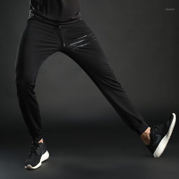 running pants men slim basketball leggings pants men's football training trousers gym fitness running jogging1, Black;blue
running pants men slim basketball leggings pants men's football training trousers gym fitness running jogging1, Black;blue
