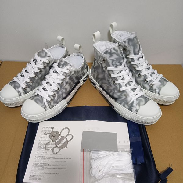 no box b22 b23 oblique high low sneakers platform technical leather flowers technical outdoor casual shoes vintage36-45, Black
no box b22 b23 oblique high low sneakers platform technical leather flowers technical outdoor casual shoes vintage36-45, Black
