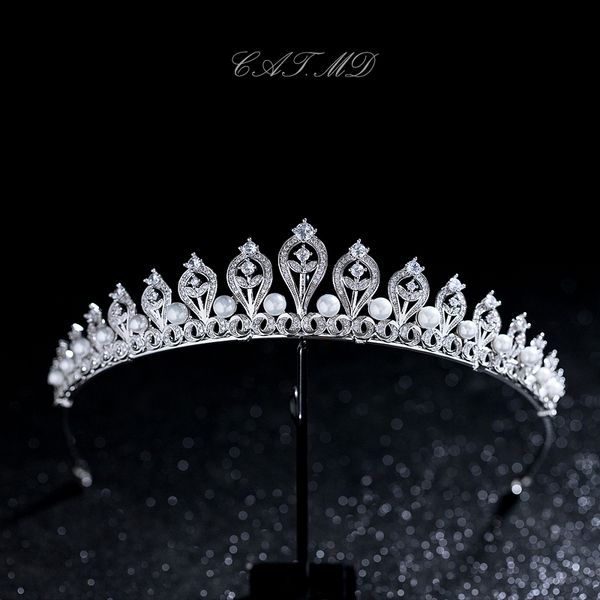 современный простой кот корейского стиля и маленькие, микро инкрустированный циркона роскошь свет жемчужного крона невесты платье головного, Silver
современный простой кот корейского стиля и маленькие, микро инкрустированный циркона роскошь свет жемчужного крона невесты платье головного, Silver