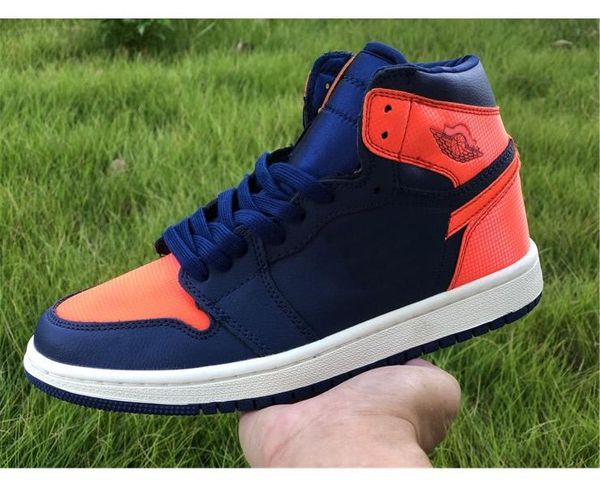 1 high men designer outdoor shoes premium blue void 1s woman trainers sport sneakers quality
1 high men designer outdoor shoes premium blue void 1s woman trainers sport sneakers quality