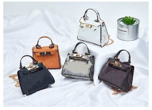 new kids handbags fashion print designer baby mini purse shoulder bags teenager children girls messenger bags cute christmas gift, Black
new kids handbags fashion print designer baby mini purse shoulder bags teenager children girls messenger bags cute christmas gift, Black