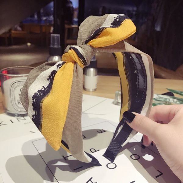 retro fabric stripe matching color wide side large bow hair hoop female pressure hair with teeth non-slip headband, Silver
retro fabric stripe matching color wide side large bow hair hoop female pressure hair with teeth non-slip headband, Silver